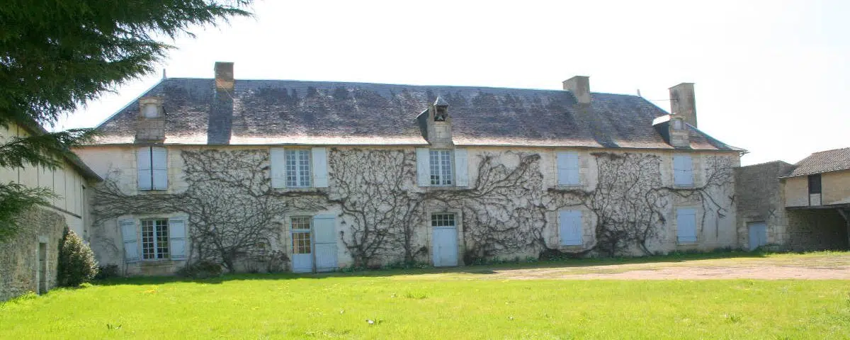 Découvrez la Bastide de Courcelles