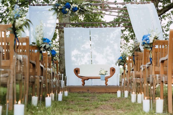 Lay ceremony in a Puyrigaud castle